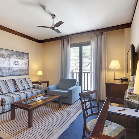 Hotel&spa Real Jaca 4*
