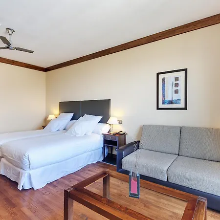 & Real Jaca 4* Badaguás