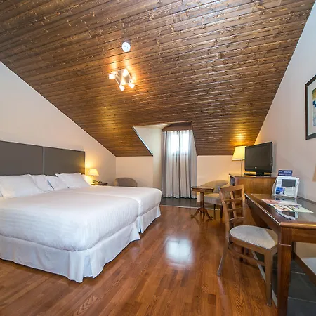 & Real Jaca 4* Badaguás