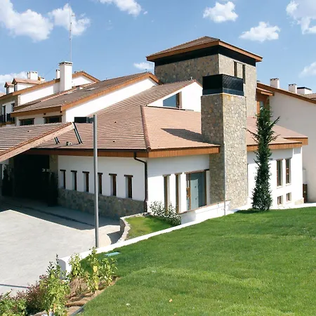 & Real Jaca Otel