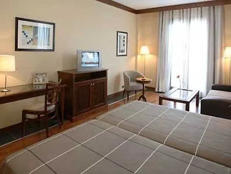 & Real Jaca 4* Badaguás