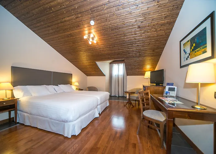 & Real Jaca 4* Badaguás