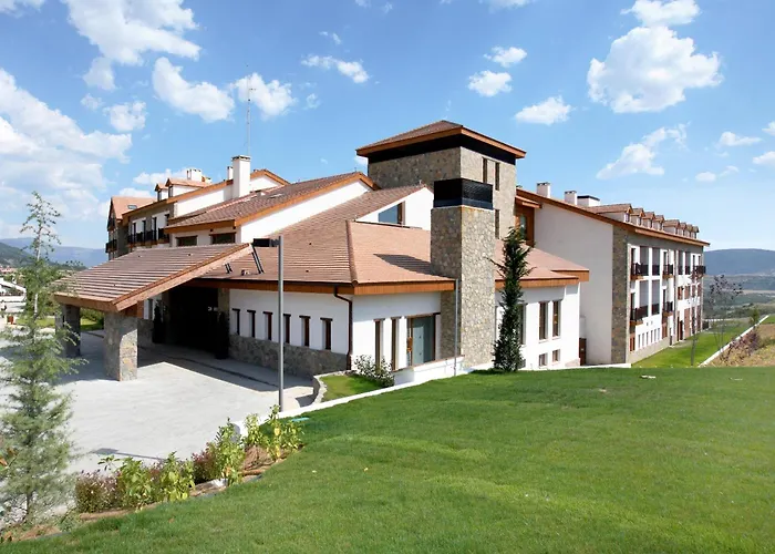 Hotell & Real Jaca 4*