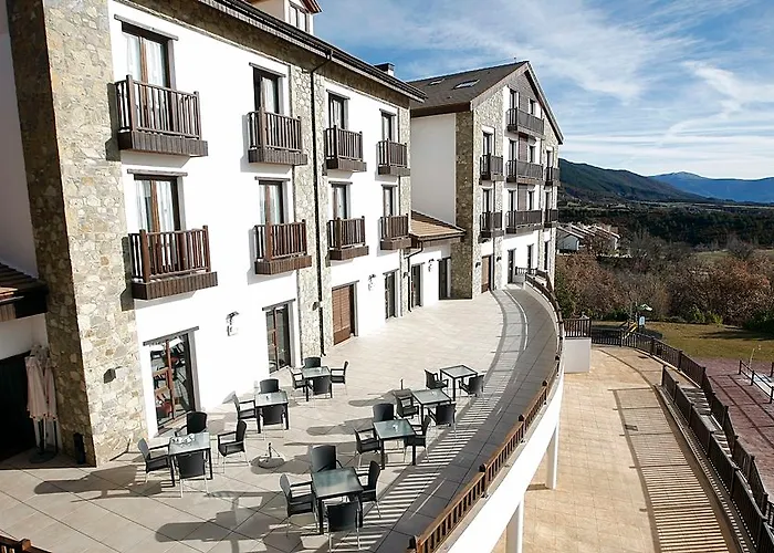 & Real Jaca 4* Badaguás