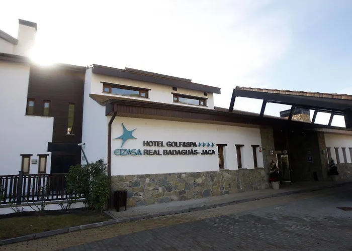 & Real Jaca Hotell 4*